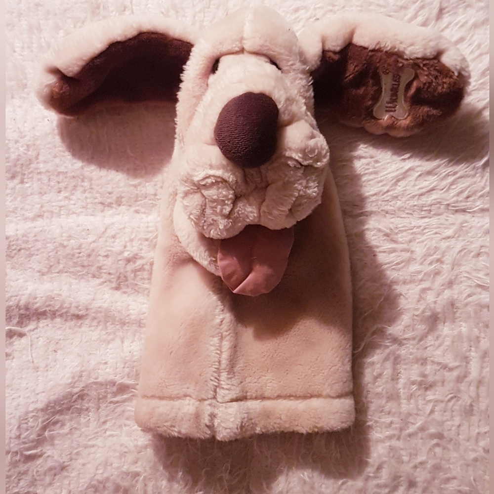 1984 Wrinkles Dog Hand Puppet Ganzbros Cream Colored Heritage Collection Vintage